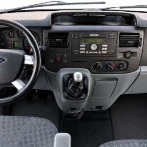 Ford Transit Connect Radio 5000C 6000CD 2004-2013 mit originaler Mittelkonsole