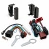 1-DIN-Radio-Einbauset für Audi A4 B5, A6 C4 und A8 D2 mit Radioblende, Aktivsystemadapter, Phantomspeisung und Entriegelungswerkzeugen.