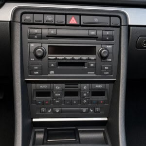 Audi A4 B6 B7 Stinger iF209E DAB+ CarPlay Quadlock – Bild 8